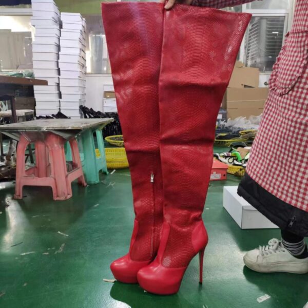 Red Snake Skin - Image 3