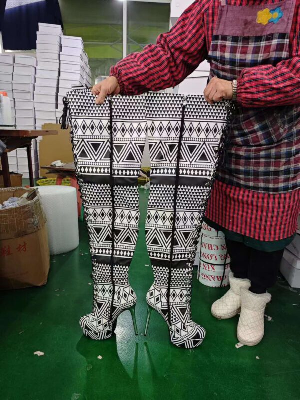 Pattern Boots