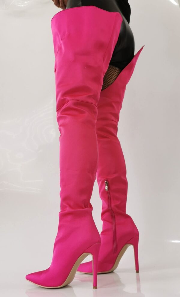 Majenda Crotch Boots